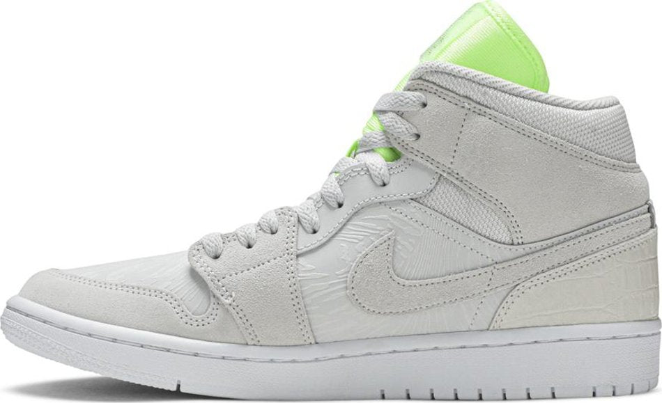 Wmns Air Jordan 1 Mid Ghost Green