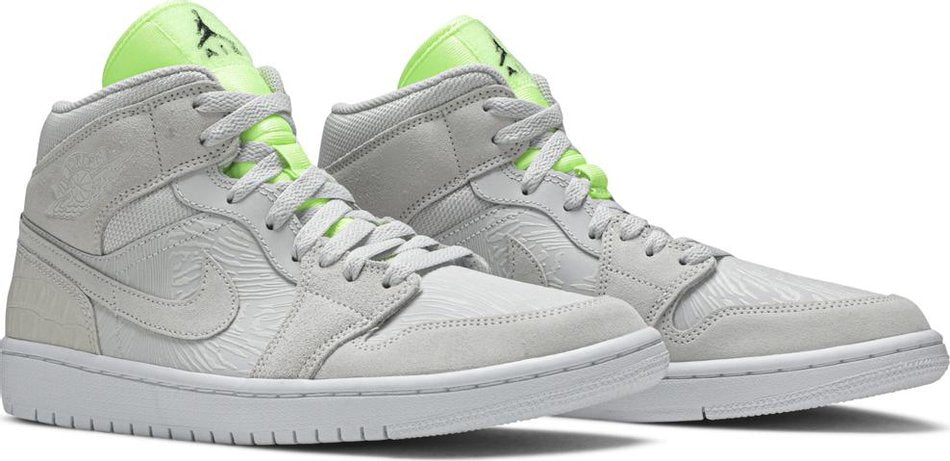 Wmns Air Jordan 1 Mid Ghost Green