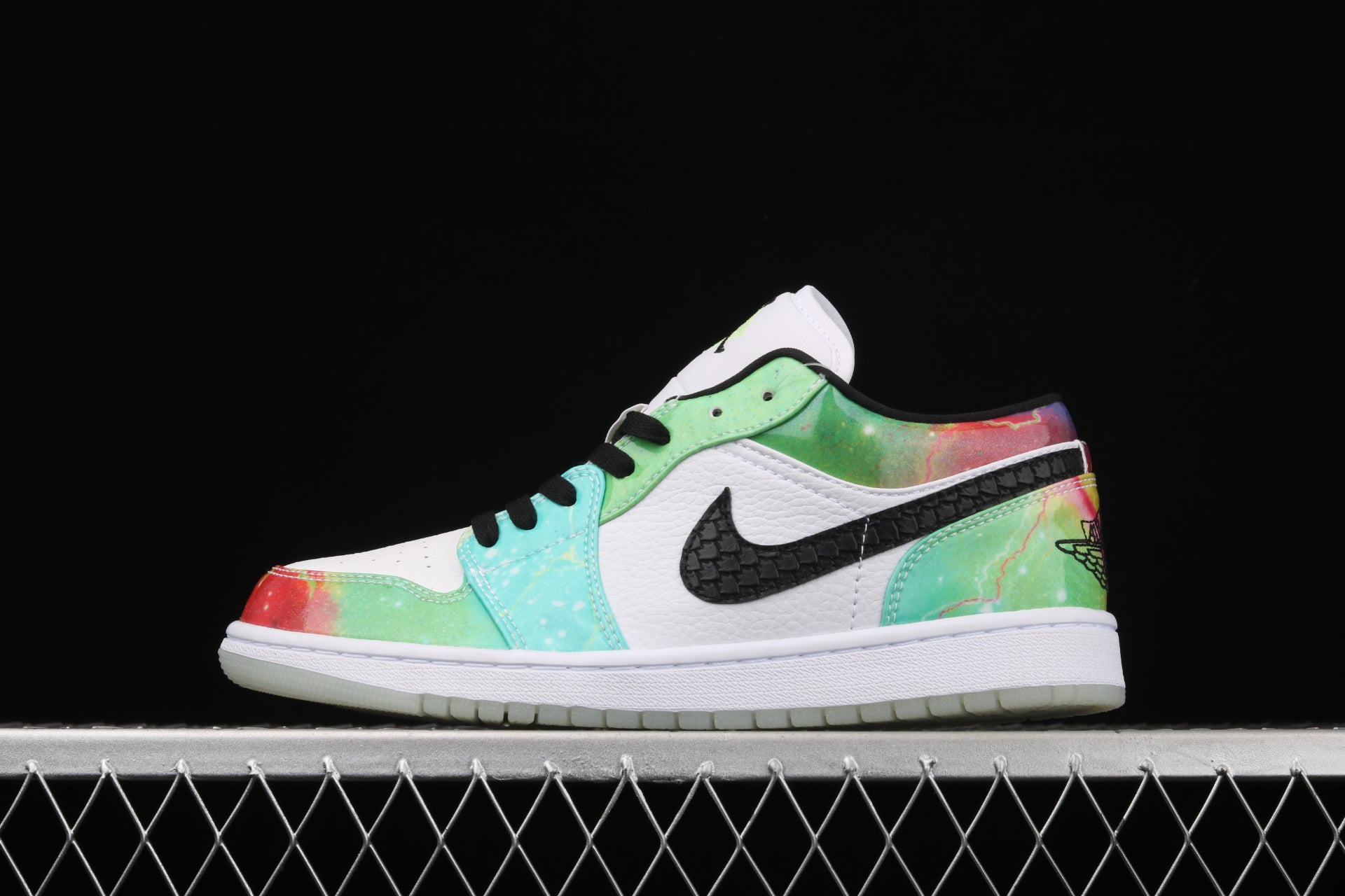 Wmns Air Jordan 1 Low Galaxy