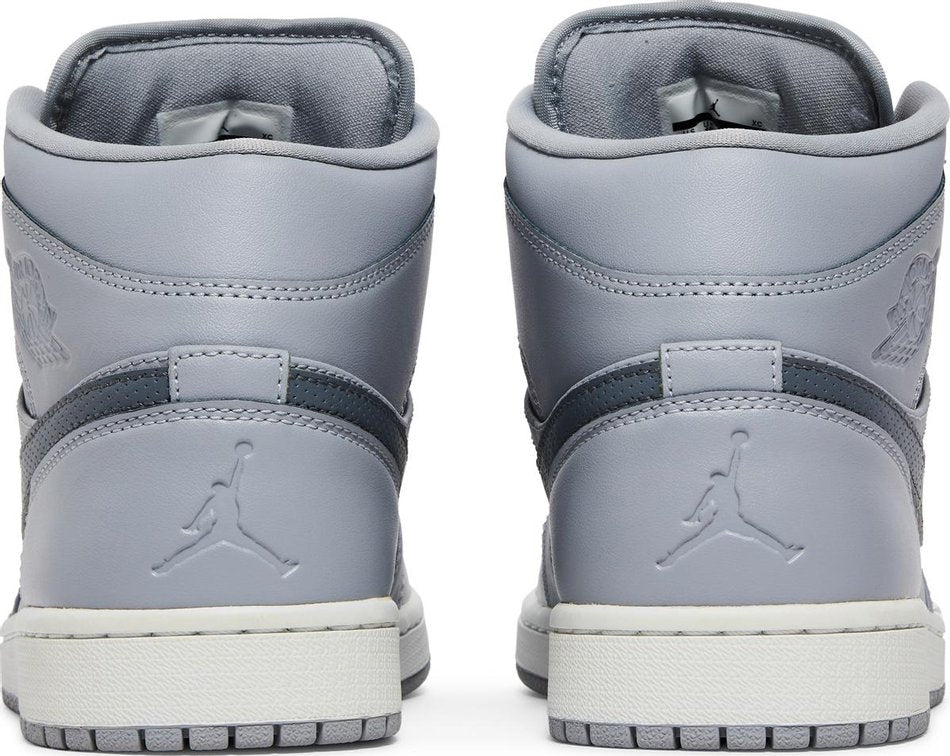 Air Jordan 1 Mid Wolf Grey