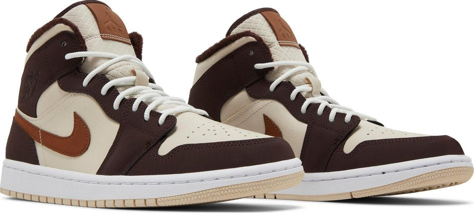 Wmns Air Jordan 1 Mid SE Cream Dark Chocolate