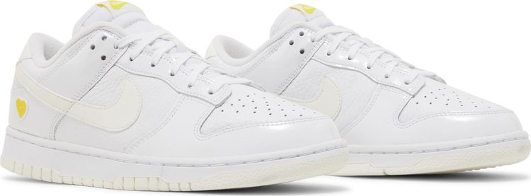 Wmns Dunk Low 'Valentine's Day - Yellow Heart' FD0803-100