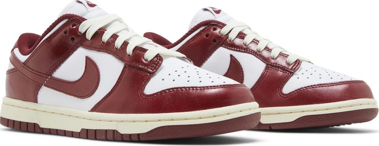 Wmns Dunk Low Premium 'Vintage Red' FJ4555-100