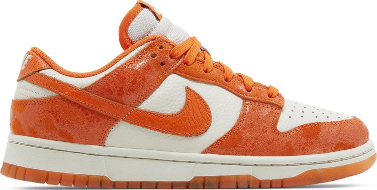 Wmns Dunk Low 'Cracked Orange' FN7773-001