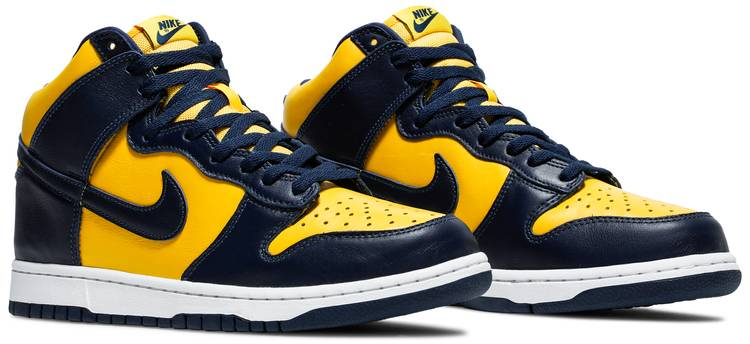 Dunk High SP Retro 'Michigan' 2020 CZ8149-700