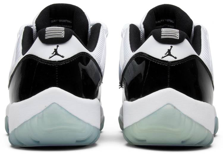 Air Jordan 11 Retro Low Concord