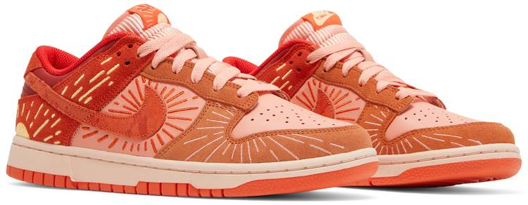 Wmns Dunk Low 'Winter Solstice' DO6723-800