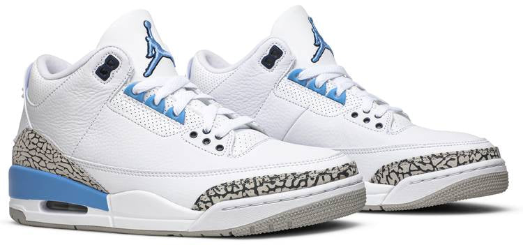 Air Jordan 3 Retro UNC