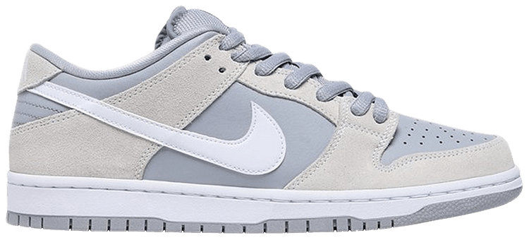 Dunk Low SB 'Summit White' AR0778-110