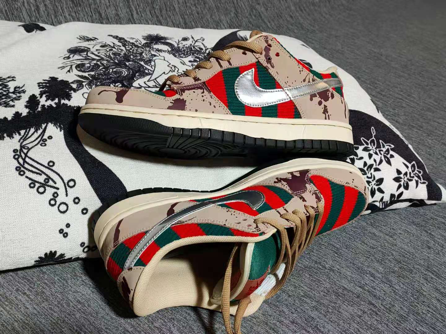 Dunk Low Pro SB 'Freddy Krueger' 313170-202