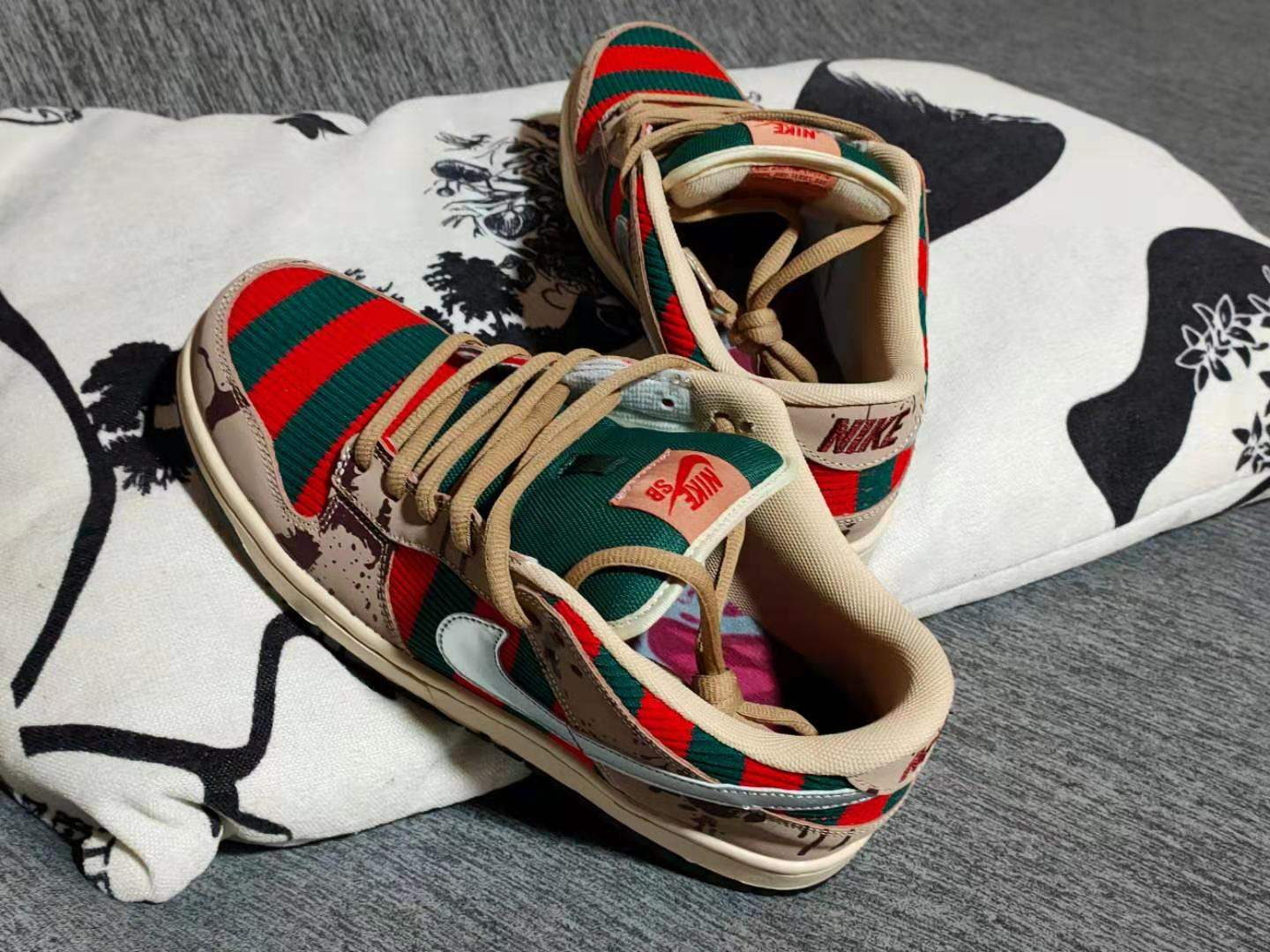 Dunk Low Pro SB 'Freddy Krueger' 313170-202