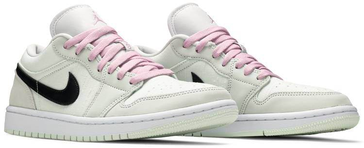 Wmns Air Jordan 1 Low SE Barely Green