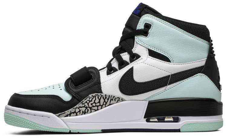 Jordan Legacy 312 Igloo