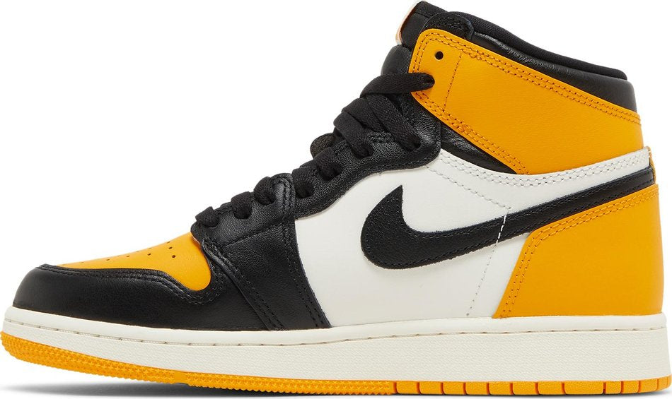 Air Jordan 1 Retro High OG Yellow Toe