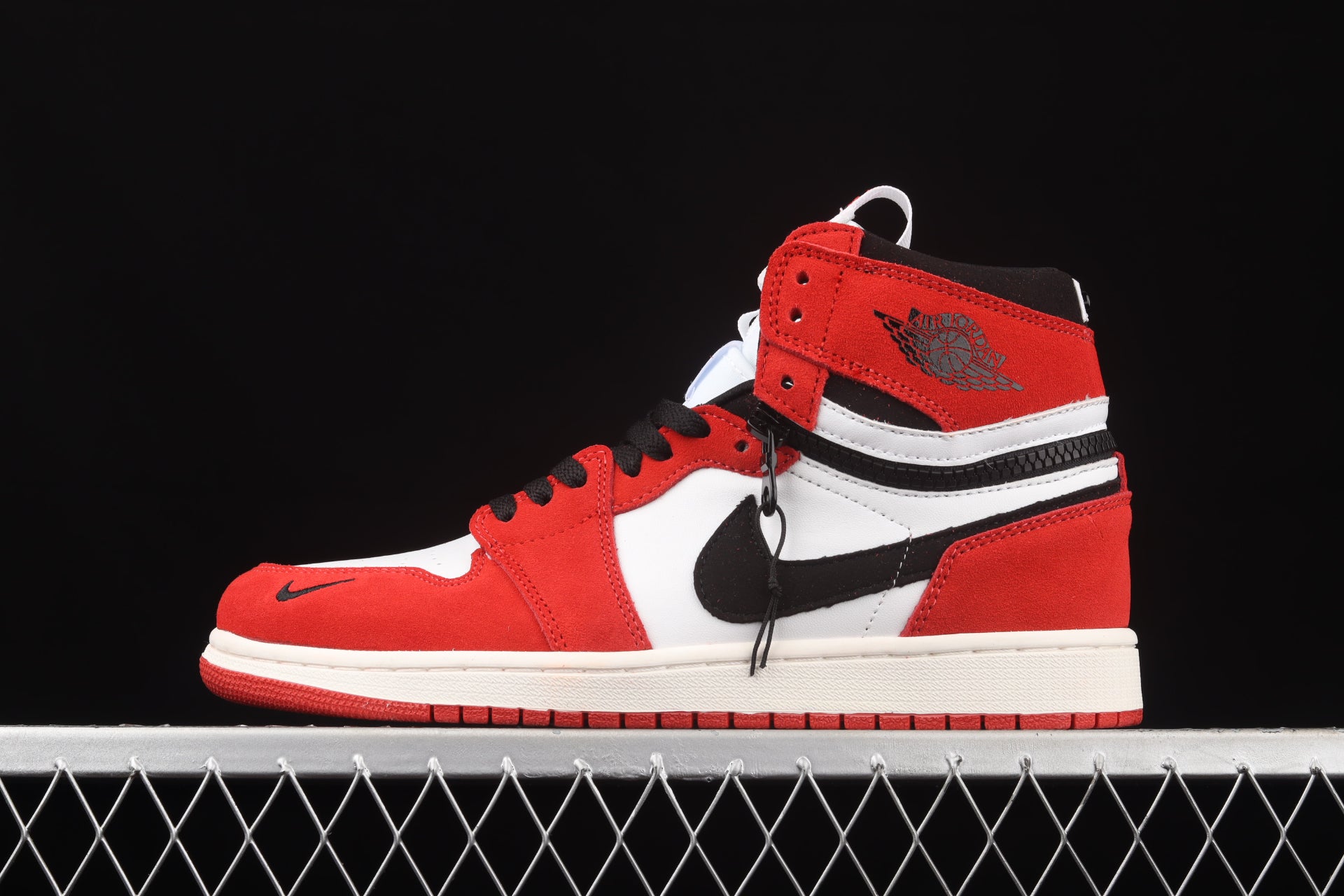 Air Jordan 1 High Switch Chicago